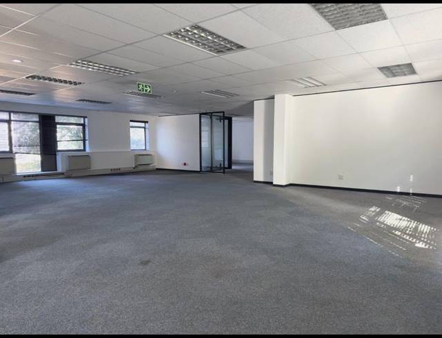 BUSINESS PROPERTY TO RENT IN NEWLANDS